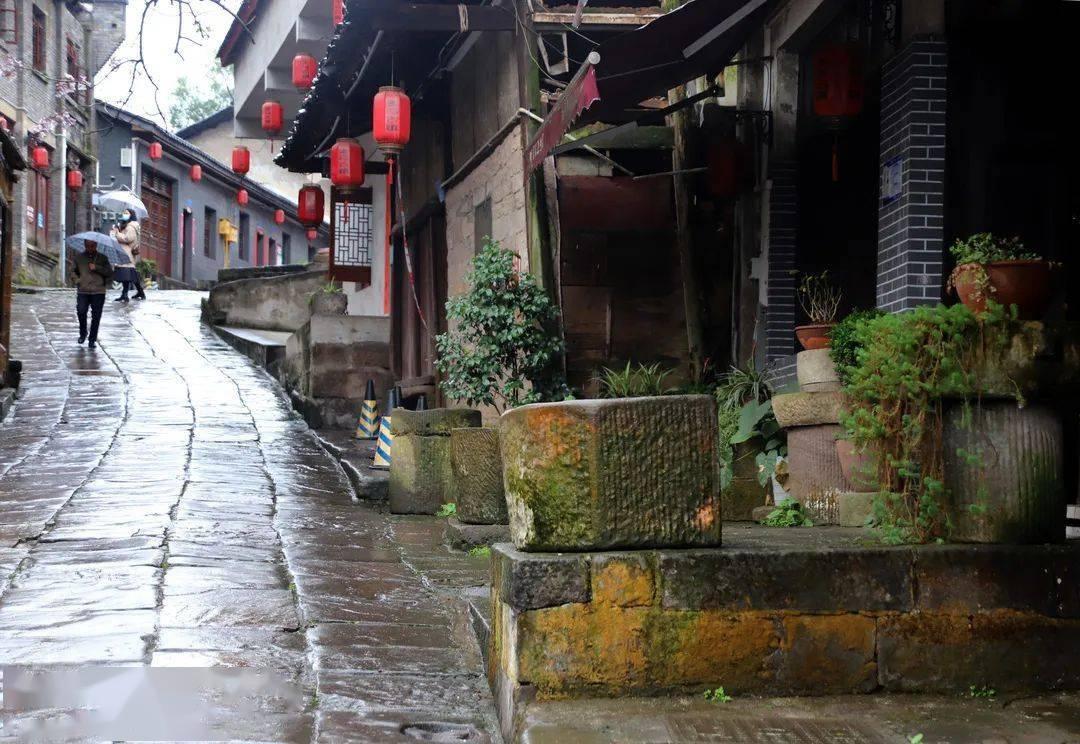 孩子总是三分钟热度，报了兴趣班去几次就不想去了怎么办?游戏画面
